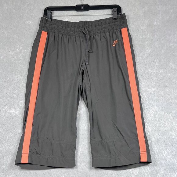 Vintage Nike Capri Track Pants Womens Size Medium Grey Tag Inseam 15 in - Picture 1 of 10